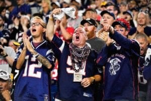 Torcedores dos Patriots nas arquibancadas do Gilette Stadium