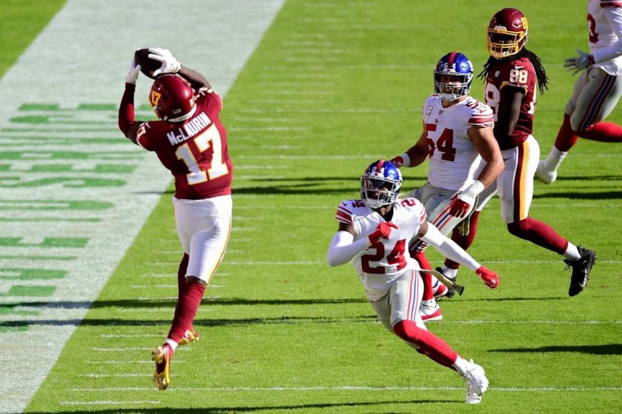 LANDOVER, MARYLAND - NOVEMBER 08: Terry McLaurin #17 of the Washington Football Team makes a catch while being guarded by James Bradberry #24 of the New York Giants in the first quarter at FedExField on November 08, 2020 in Landover, Maryland. (Photo by Patrick McDermott/Getty Images)