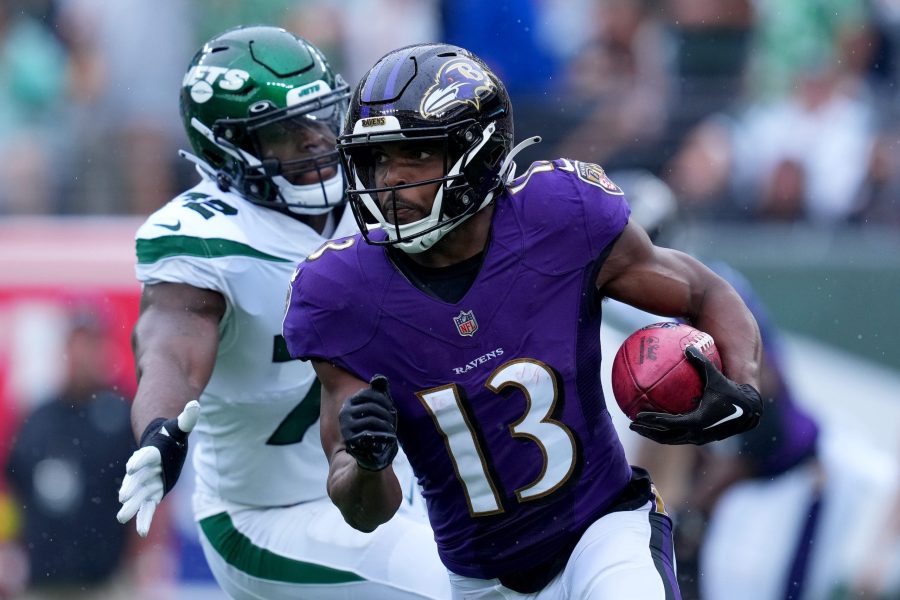 Devin Duvernay anotou 2 touchdowns para o Baltimore Ravens