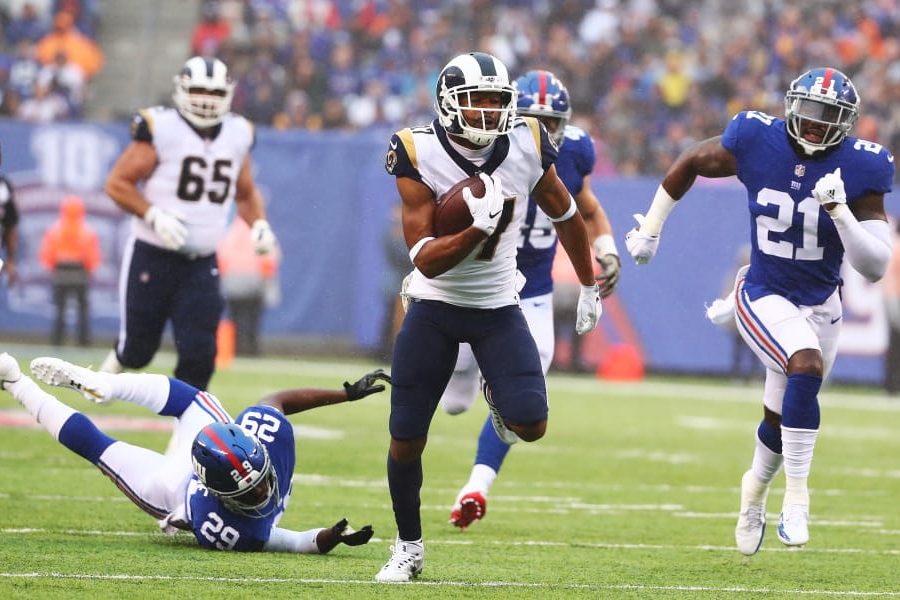 EAST RUTHERFORD, NJ - NOVEMBER 05:  Robert Woods #17 of the Los Angeles Rams scores a touchdown as  Nat Berhe #29 of the New York Giants misses the tackle in the second quarter during their game at MetLife Stadium on November 5, 2017 in East Rutherford, New Jersey.  (Photo by Al Bello/Getty Images)