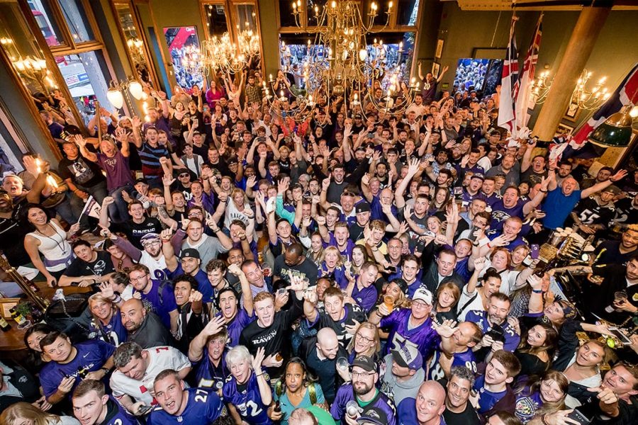 Mas se você não está em Miami, onde assistir ao Super Bowl LIV? Separamos algumas opções se você quiser sair de casa pra ver a grande final!