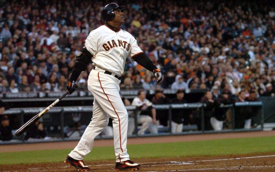 Giants left fielder Barry Bonds watches his two-run home run, # 758, off Pirates pitcher Matt Morris during the 3rd inning of their Major League Baseball game at AT&T Park in San Francisco, Calif. on Friday, August 10, 2007. (Dean Coppola/Contra Costa Times)(Digital First Media Group/Contra Costa Times via Getty Images)