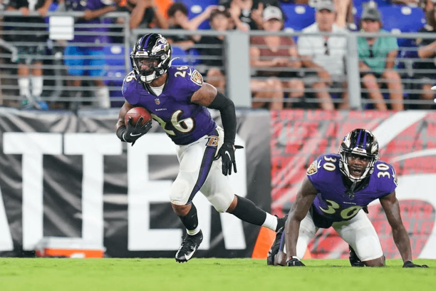 Geno Stone garante dominancia da defesa dos Ravens