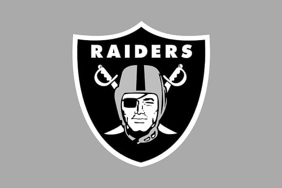 Logo dos Raiders, número 11 do ranking de torcidas da NFL