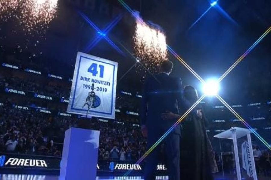 Hu_220105_BR_NBA_mavericks_aposentam_camisa_nowitzki_highlight
