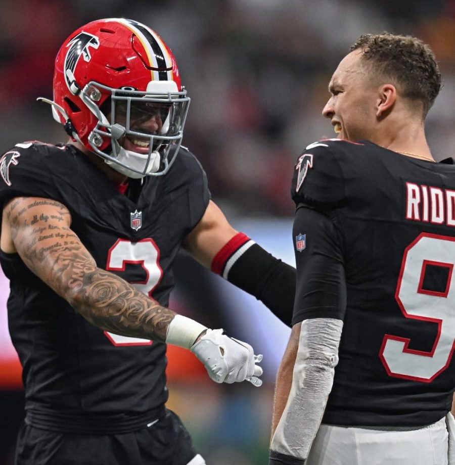 Atlanta Falcons vence Green Bay Packers com grande atuação de Bijan Robinson