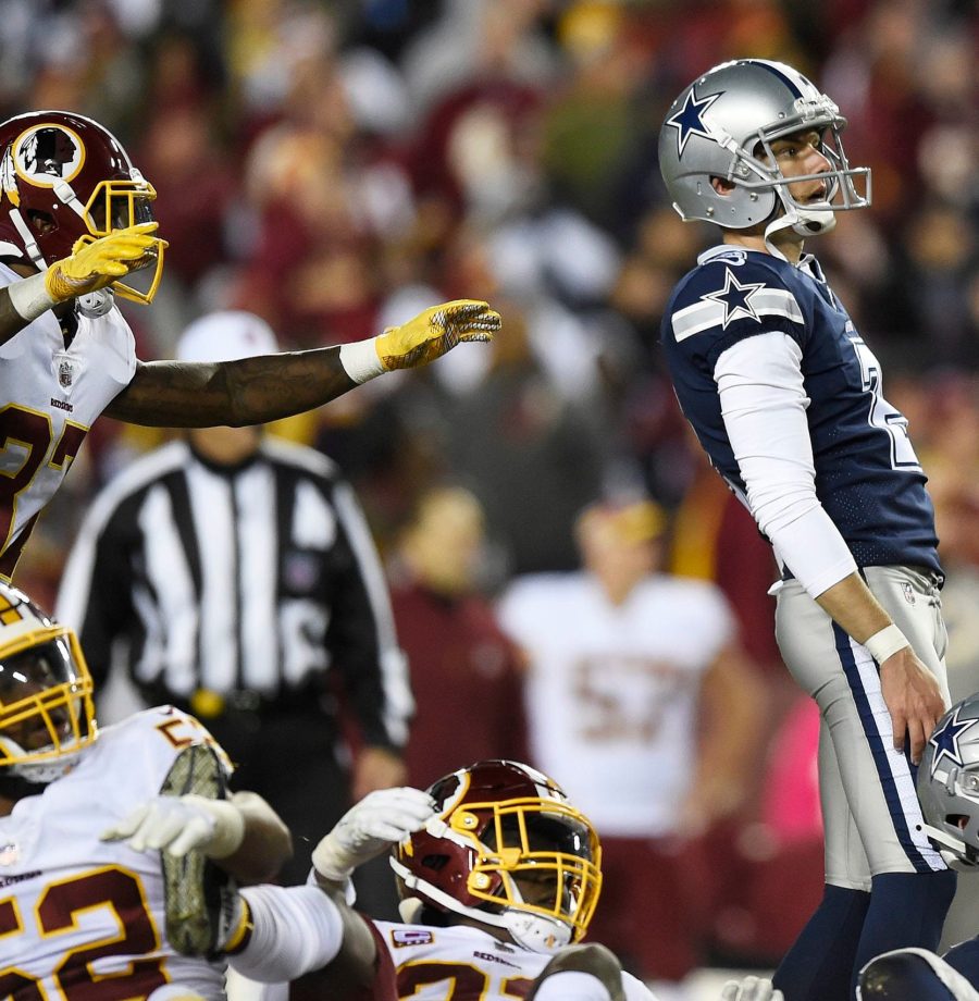 LANDOVER, MD - OCTOBER 21: Kicker Brett Maher #2 of the Dallas Cowboys reacts after missing a field goal at the end of the fourth quarter against the Washington Redskins at FedExField on October 21, 2018 in Landover, Maryland. (Photo by Patrick McDermott/Getty Images)