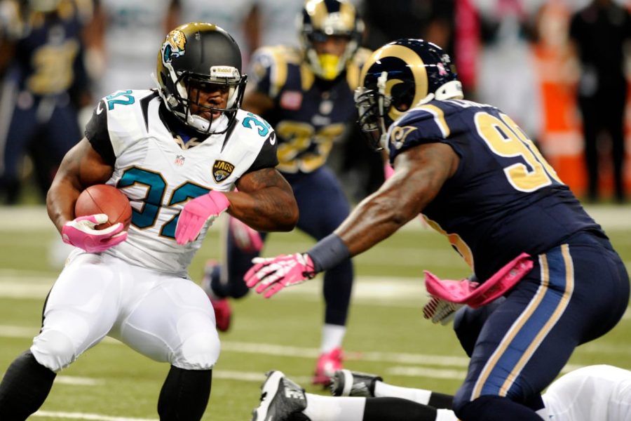 jaguars-rams-football-kendall-langford-maurice-jones-drew_pg_600