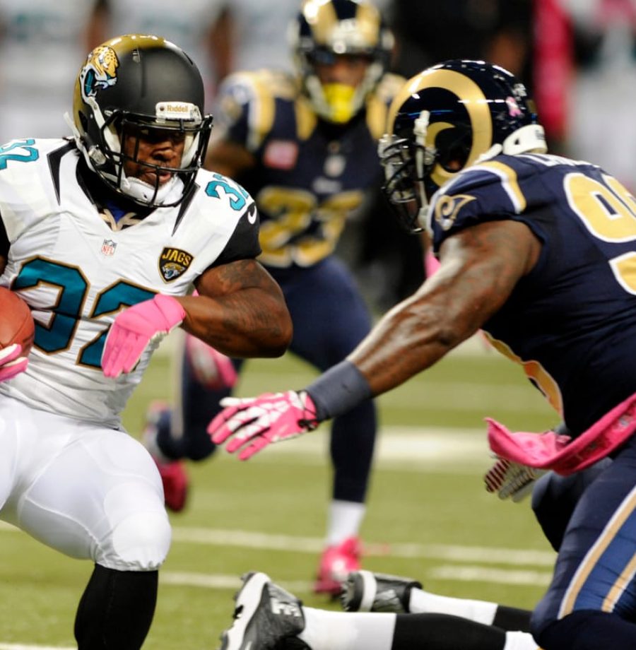 jaguars-rams-football-kendall-langford-maurice-jones-drew_pg_600