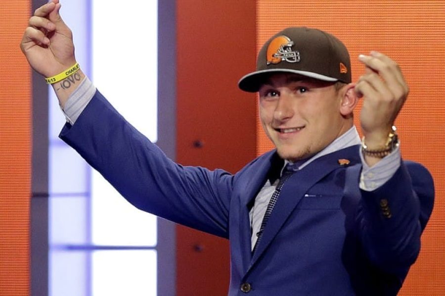 Todo mundo já conhece a empolgação da noite do Draft, mas e quando as expectativas não são correspondidas? Confira alguns dos maiores flops da NFL.