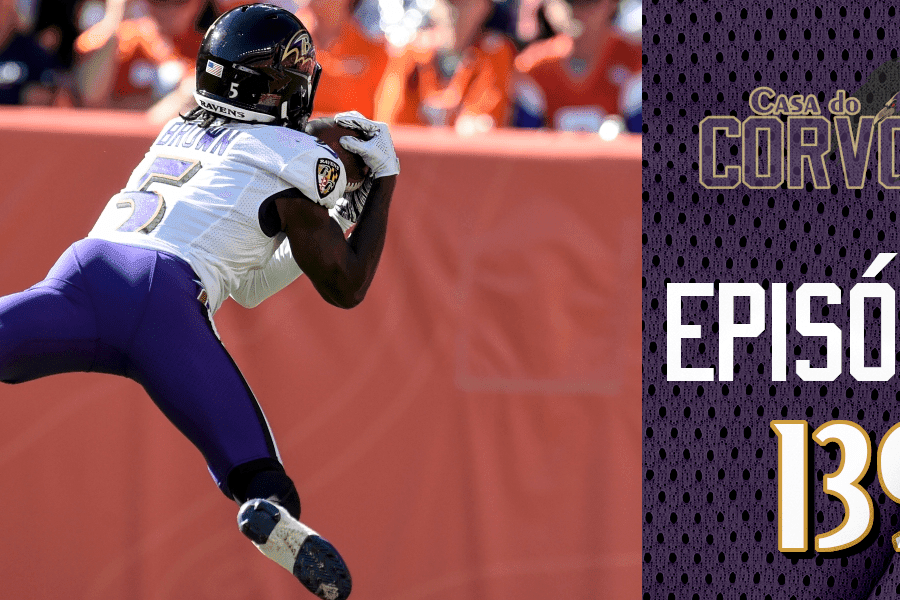 marquise Brown voando para recepcionar passe de 49 jardas para touchdown pelo Baltimore Ravens