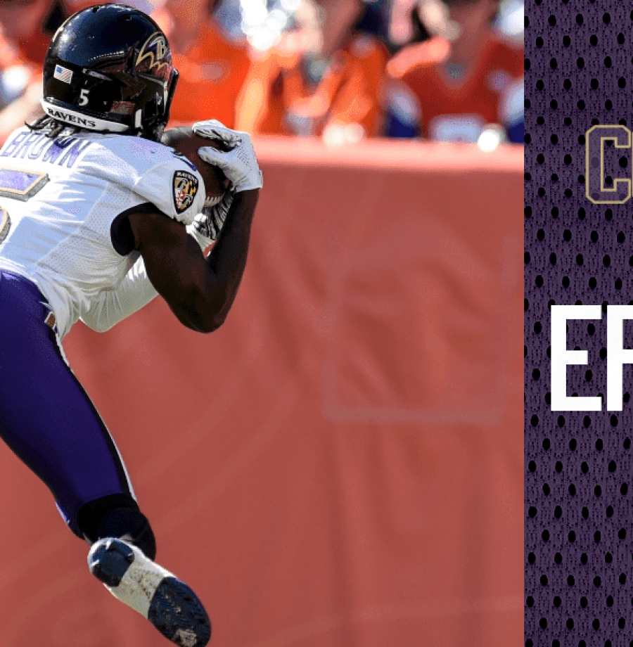marquise Brown voando para recepcionar passe de 49 jardas para touchdown pelo Baltimore Ravens