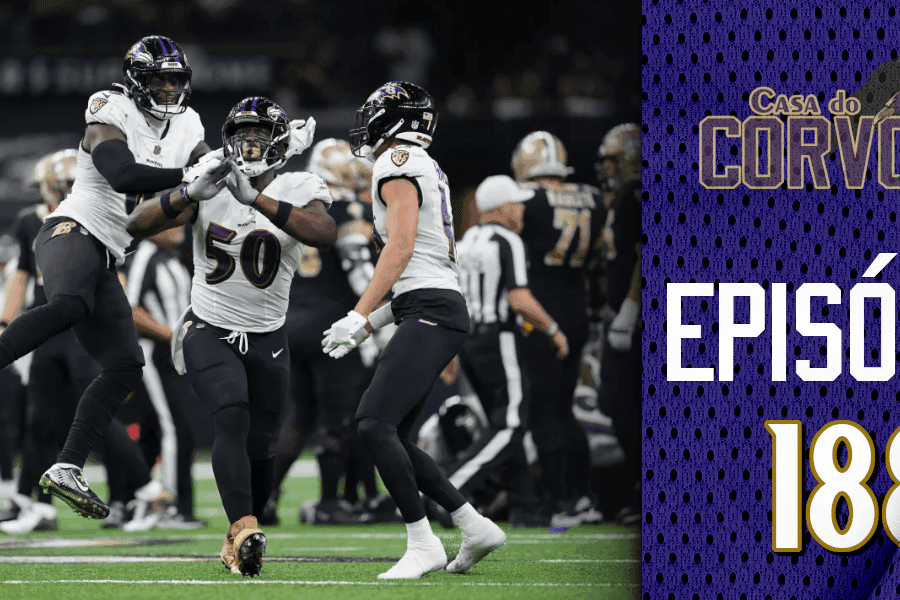 Justin Houston comemorando com a defesa do Baltimore Ravens