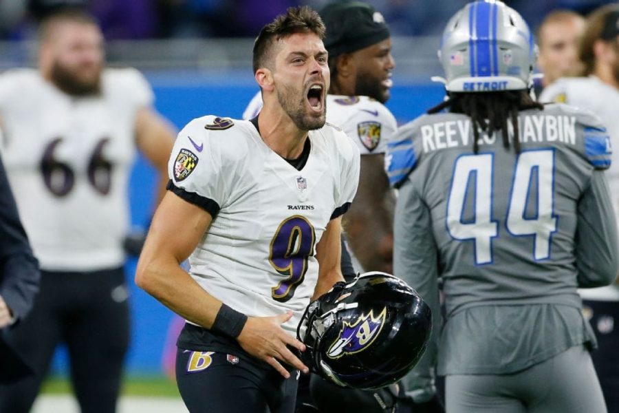 Justin Tucker comemora o mais longo FG da história