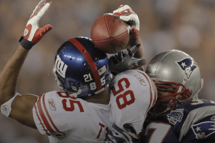 Dando sequência à série de jogos históricos da NFL, falaremos sobre uma das maiores zebras da história do Super Bowl, e a incrível vitória do Giants sobre o Patriots.