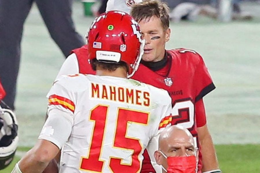 patrick-mahomes-tom-brady-chiefs-buccaneers