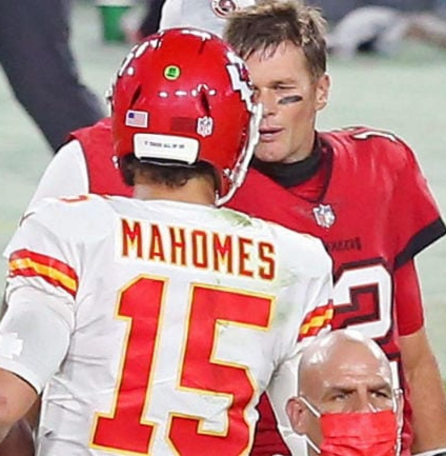 patrick-mahomes-tom-brady-chiefs-buccaneers