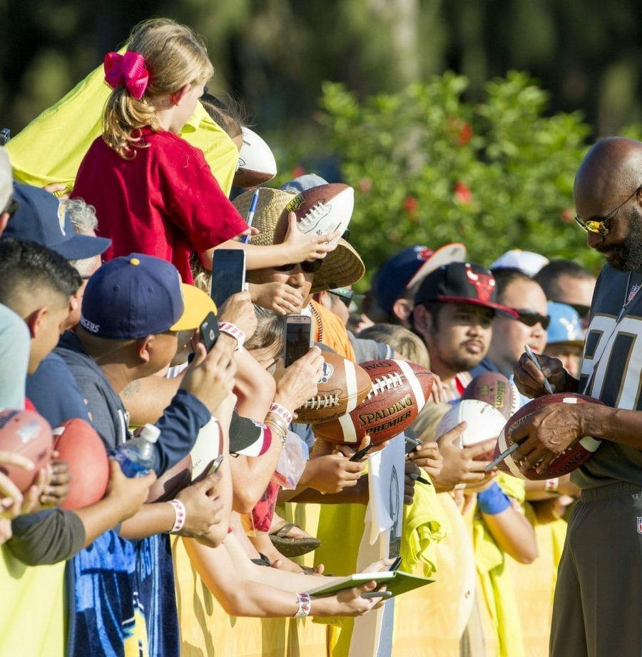 sdut-rice-runs-autographs-for-landry-at-pro-bowl-2016jan30