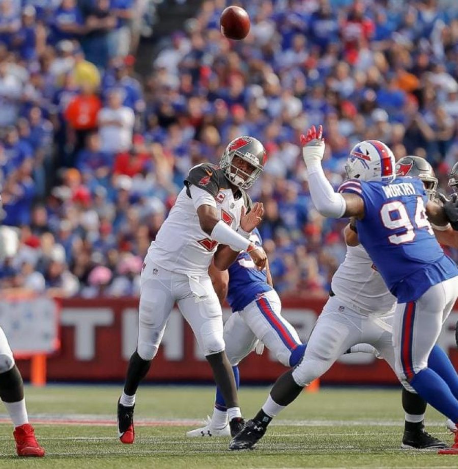 Buffalo Bills batem o Tampa Bay Buccaneers por 30x27