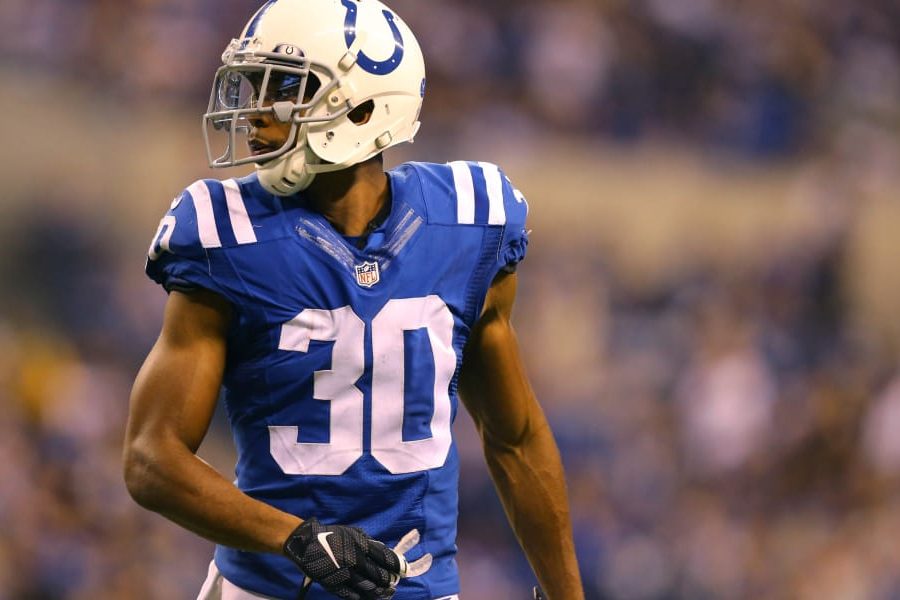 Nov 24, 2016; Indianapolis, IN, USA; Indianapolis Colts cornerback Rashaan Melvin (30) against the Pittsburgh Steelers at Lucas Oil Stadium. The Steelers won 28-7. Mandatory Credit: Aaron Doster-USA TODAY Sports